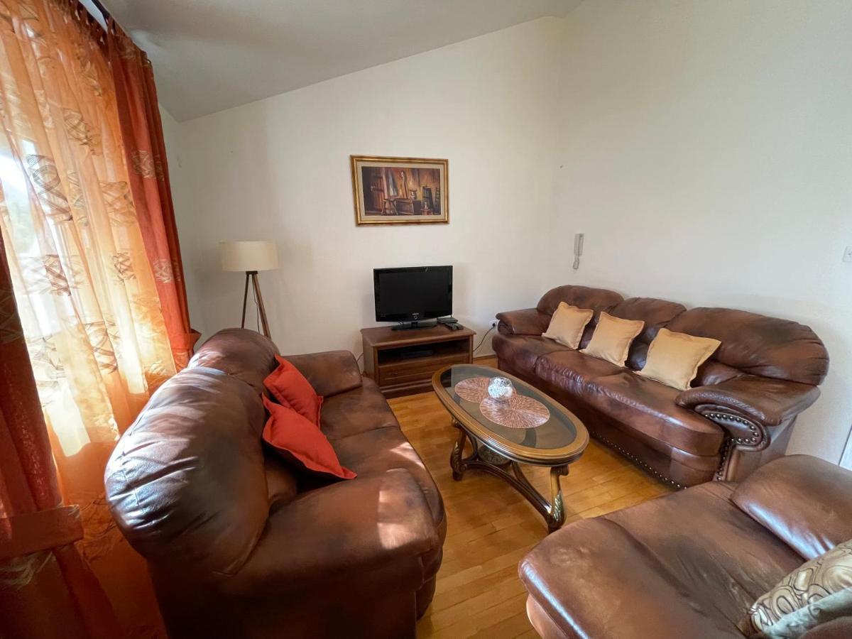 Aquarium Apartment Kotor Kültér fotó