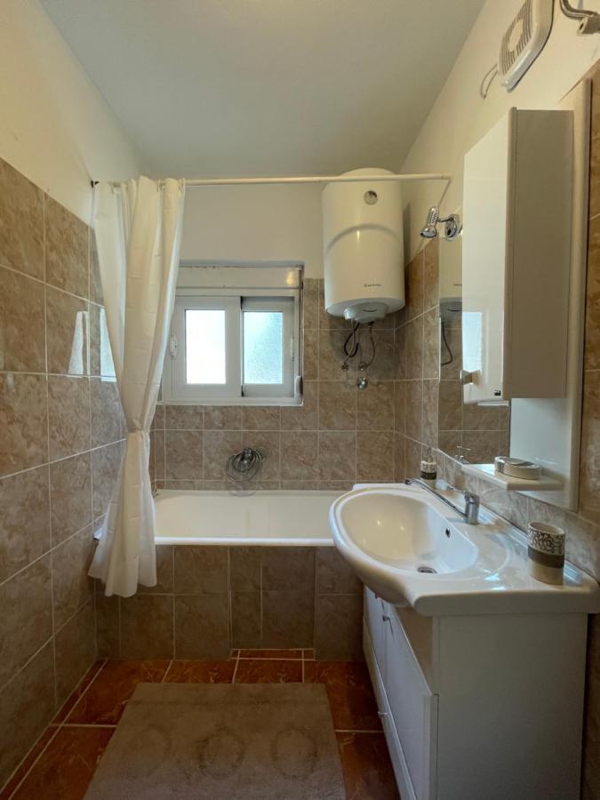 Aquarium Apartment Kotor Kültér fotó